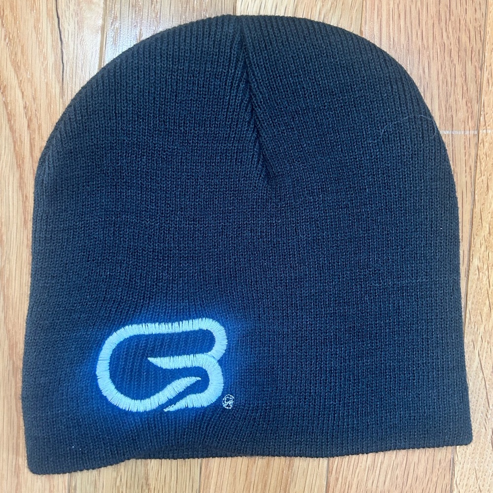 NWOT BLACK CYCLEBAR BEANIE